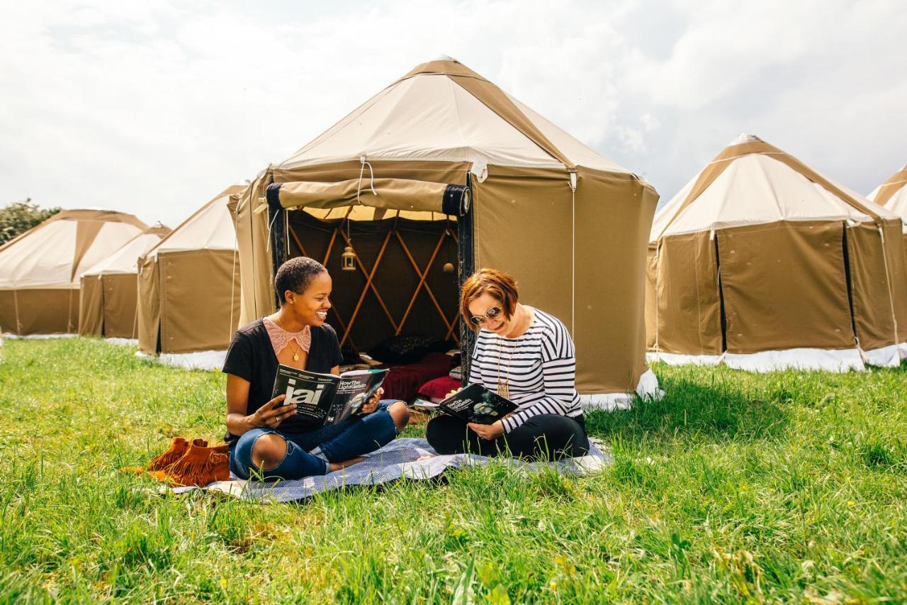 Hotel Festival Yurts Hay-On-Wye Extérieur photo